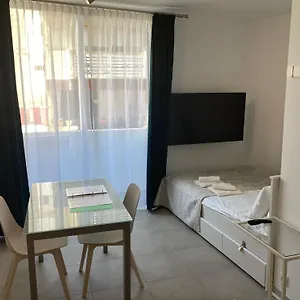 With Small Balcony , Las Palmas de Gran Canaria España