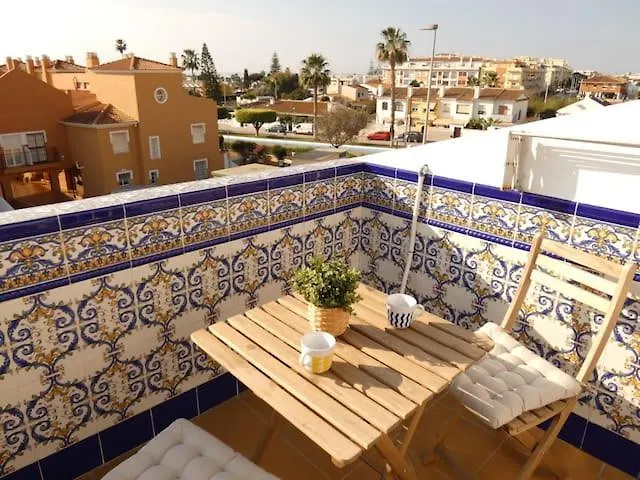 Top Floor Apartment Close To Beach Torre de Benagalbon