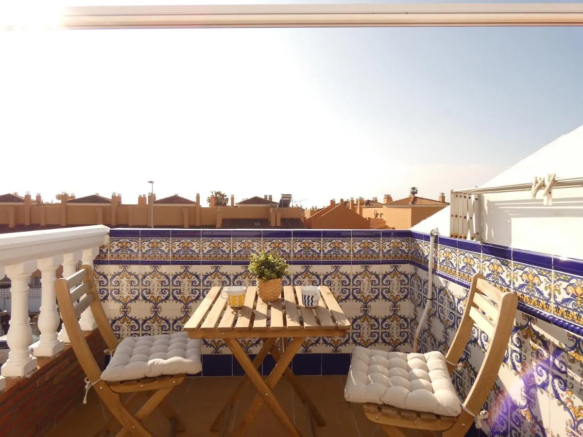 Top Floor Apartment Close To Beach location