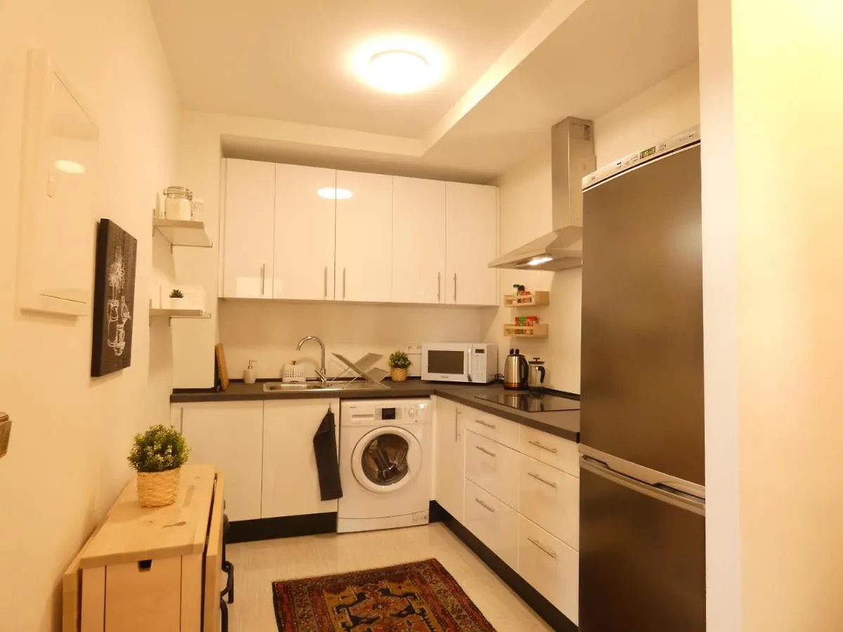 Top Floor Apartment Close To Beach Torre de Benagalbon 0*,